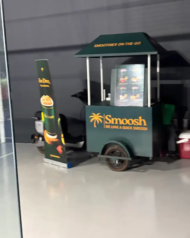 The Smoosh smoothie cart